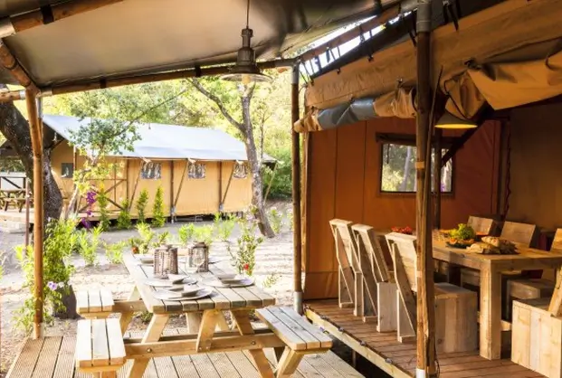 Cozy Dining Area