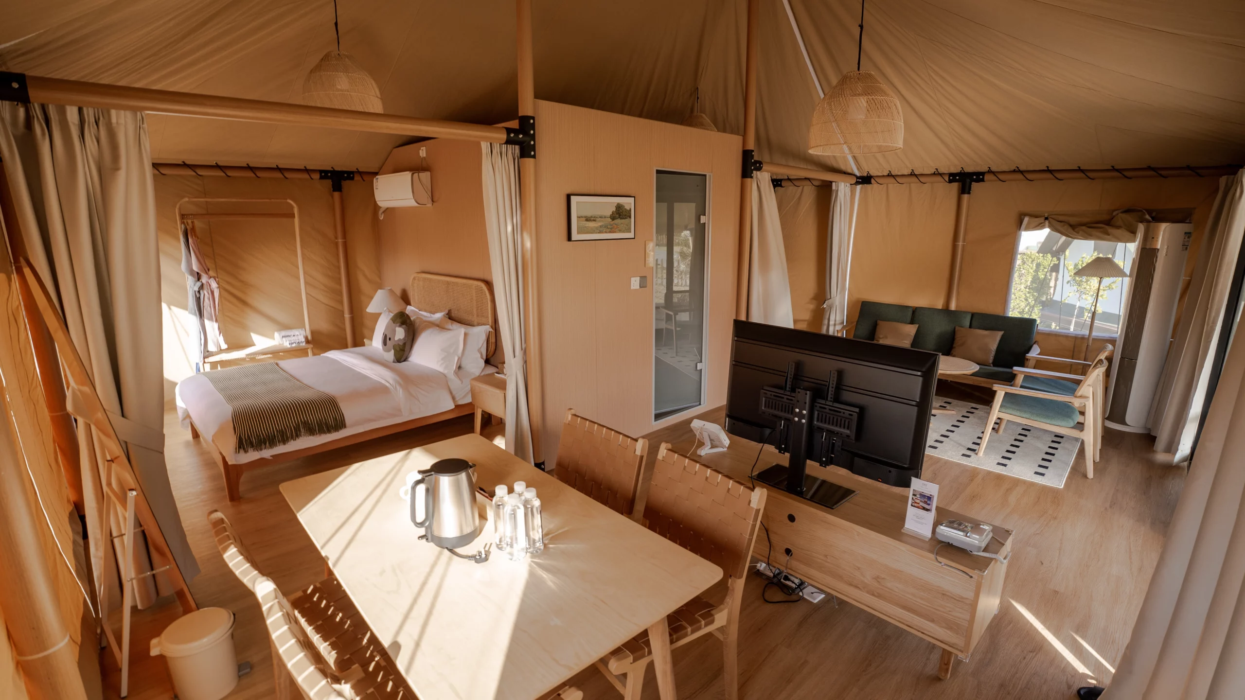 Luxury Tent with Split AC